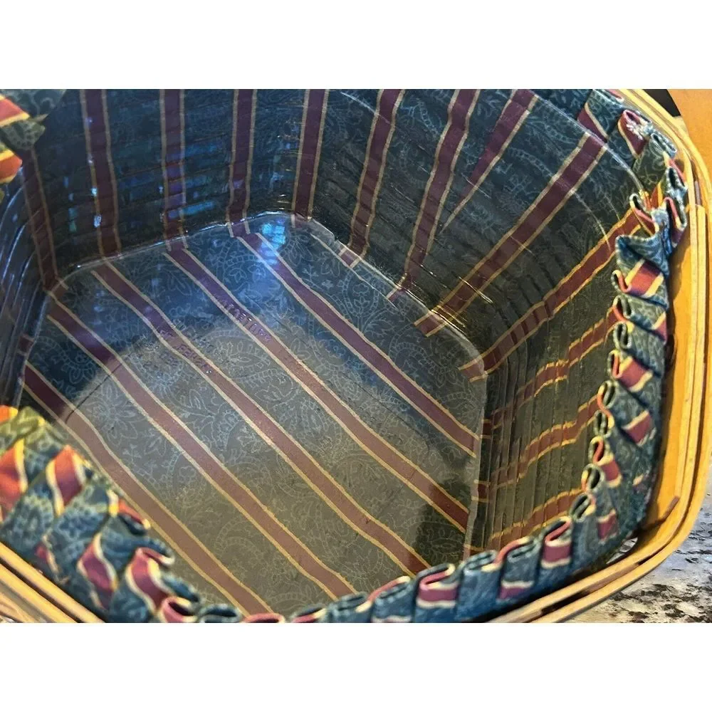 Longaberger‎ 1997 Christmas Collection Snowflake Basket with Liner and Protector